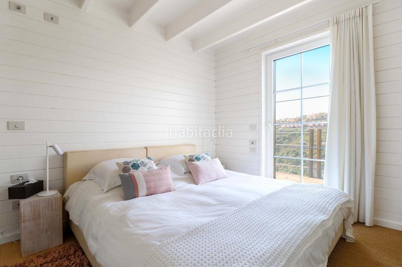 Foto 542f9142-9dfa-4151-be43-1f8b2d5840d8. Chalet dans avenida de La Alquería 14 dans La Alquería Benahavís