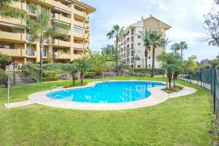 Piso en Calle 25 5c. Amplio apartamento en primera planta en guadalcántara, san pedro