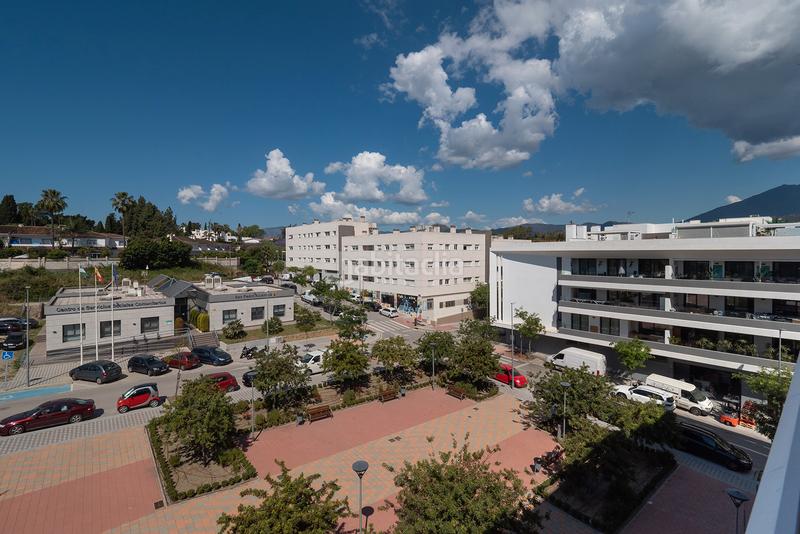 Foto c1231a25-94c7-4aa2-9fc5-610b392898a2. Piso en avenida pablo ruiz picasso 23 en San Pedro de Alcántara Pueblo Marbella
