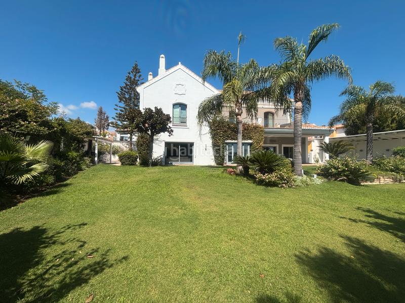 Foto 9f251efa-a037-40d8-b661-8c3364df68be. Chalet in calle doctor eduardo evangelista 8c in San Pedro de Alcántara Pueblo Marbella