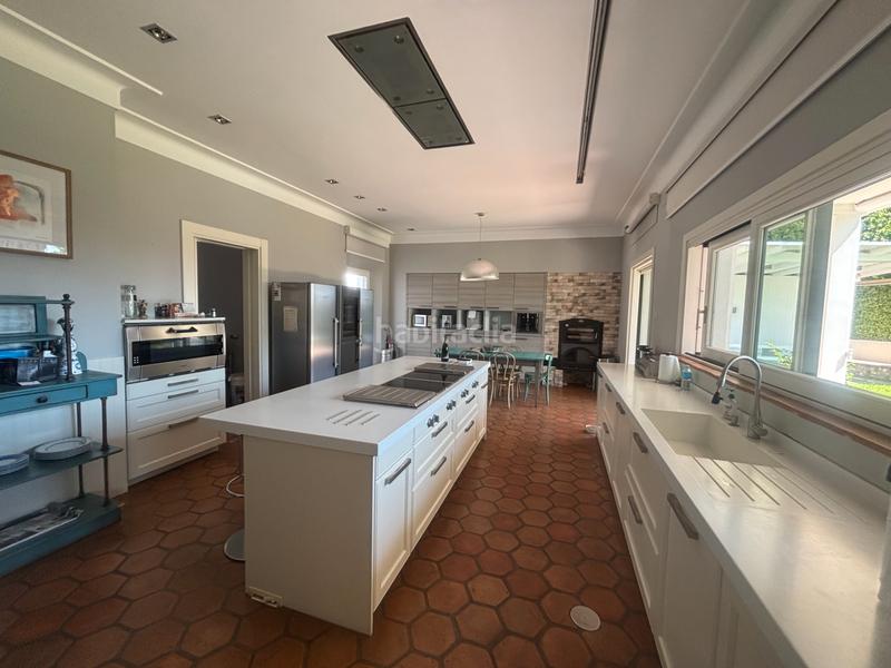 Foto f3dcf5a5-c3f2-477e-9fe6-a67323ac22a0. Chalet in calle doctor eduardo evangelista 8c in San Pedro de Alcántara Pueblo Marbella