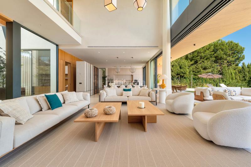 Foto 9976e0f9-c7a5-4f30-bdf3-dd33e8c5a55f. Chalet in calle 24-a 464 in Guadalmina Alta Marbella