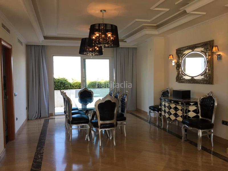 Foto 37094173-b82c-482f-a1e5-fbb4e523fd60. Location attique dans arrabal a cañas 2 dans Puerto Banús Marbella