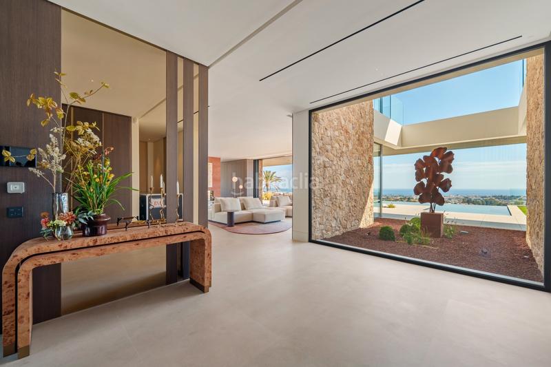 Foto 57e1ad83-12d8-4a88-b67b-c424fb085dfa. Chalet dans urbanizacion el herrojo 108 dans La Quinta Benahavís