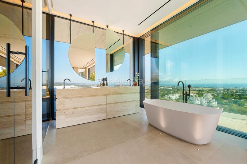 Foto c1e93fd3-2607-446f-86a0-1ed45a320cbe. Chalet dans urbanizacion el herrojo 108 dans La Quinta Benahavís