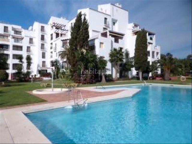 Foto 6c6f7c52-14d0-48b1-8478-20702e47ec9b. Ático en avenida josé banús 875 en Puerto Banús Marbella