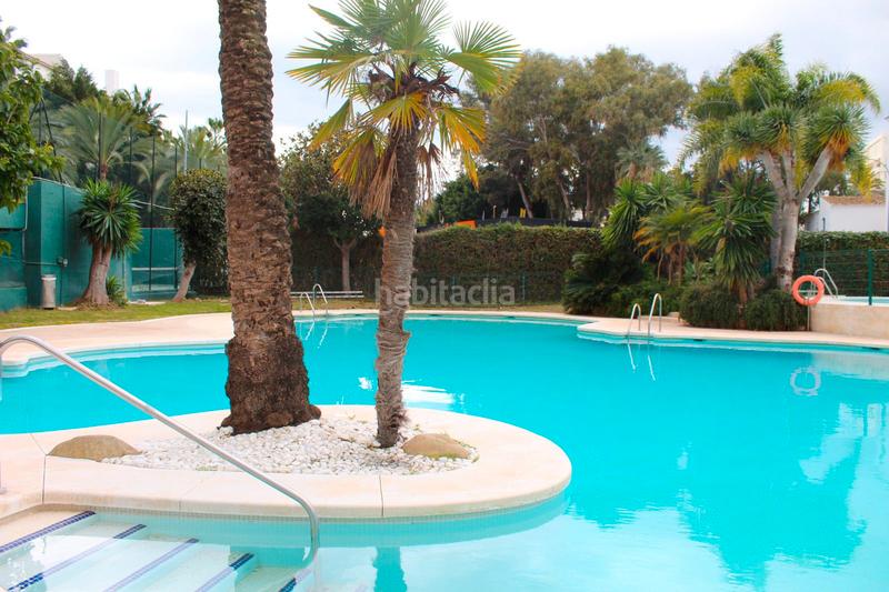 Foto 4f22aba6-047a-4e87-9a99-6ba0ec40be45. Attique dans avenida josé banús 875 dans Puerto Banús Marbella