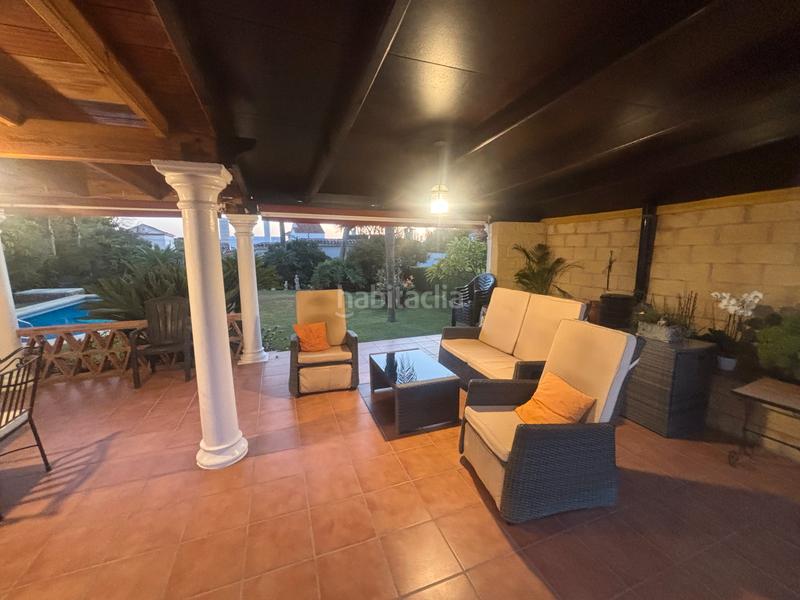 Foto 3628859d-ada6-46f2-b16d-53fe4915a831. Chalet in calle madroño 13 in El Rosario - Ricmar Marbella