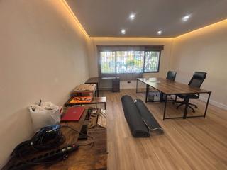 Office space in Avenida ricardo soriano 59. Magnifica oficina de 45 m2, situada en la avenida ricardo sorian