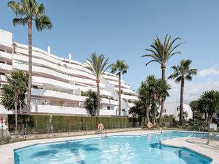 Piso en Calle las ventas 3. Scandinavian-inspired ground floor apartment in the heart of nue
