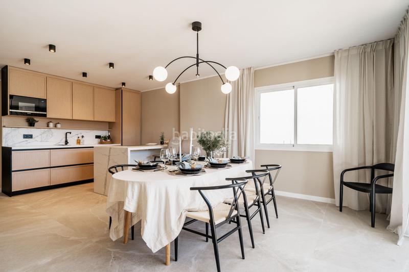 Foto c812cc78-6d0e-4e05-b21c-b8e0edd41a94. Pis a calle las ventas 3 a Nueva Andalucía centro Marbella