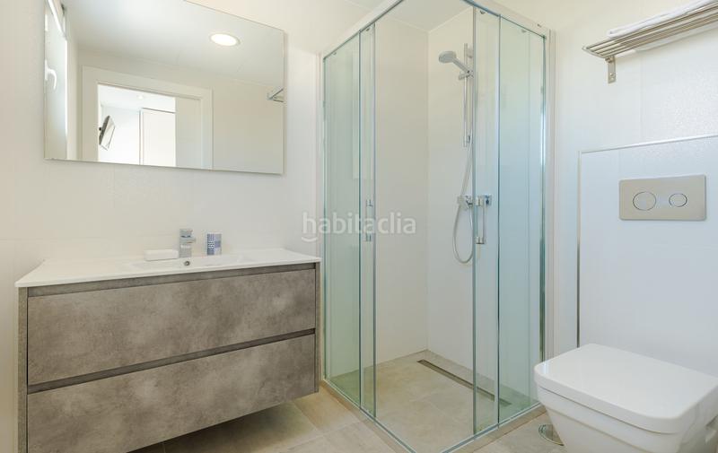 Foto 3e3ba3a5-58a0-4a10-8512-8ec125902f80. Chalet en calle londres 1 magnifica villa independiente ubicada en el corazón de nueva andalucía, a solo 5 minutos de puerto banús. 961 m2 de parcela.- en Marbella