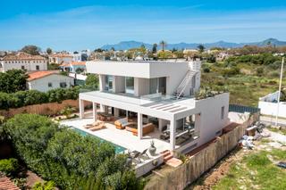 Chalet à Avenida salamanca 38