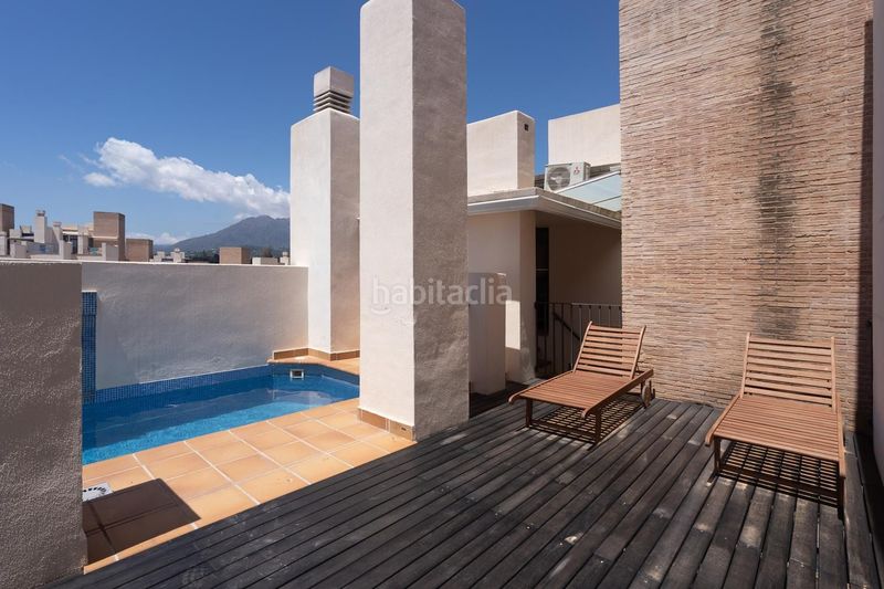 Foto 46f0ef2d-e0e9-4dc0-b9be-80dcf40ac62a. Dachwohnung in urbanizacion los pinillos ii 40 in Estepona