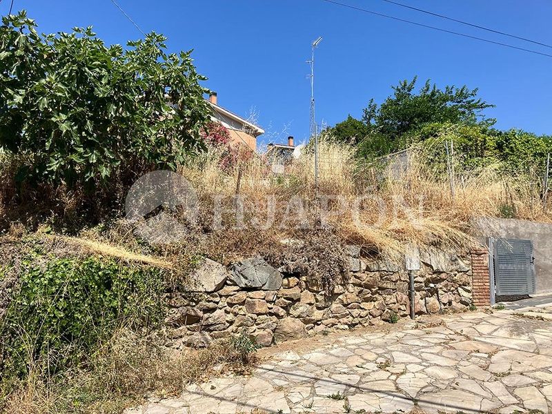 Foto c9477b2a-e0dd-4361-84c3-afa5b726247a. Terreny residencial a Cabrils