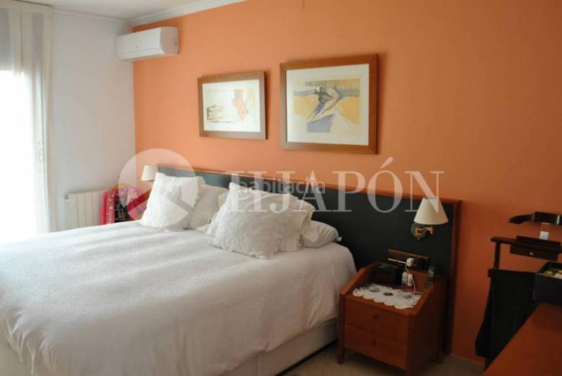 Foto b718a165-91a4-4ce6-9fbf-034bff7e6b21. Casa amb calefacció aparcament piscina a Alella