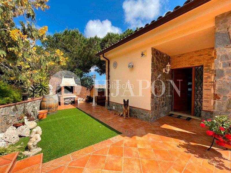 Foto 5742cbb1-984c-4719-9fb5-9c241e8f7267. Casa con riscaldamento parcheggio piscina in Alella