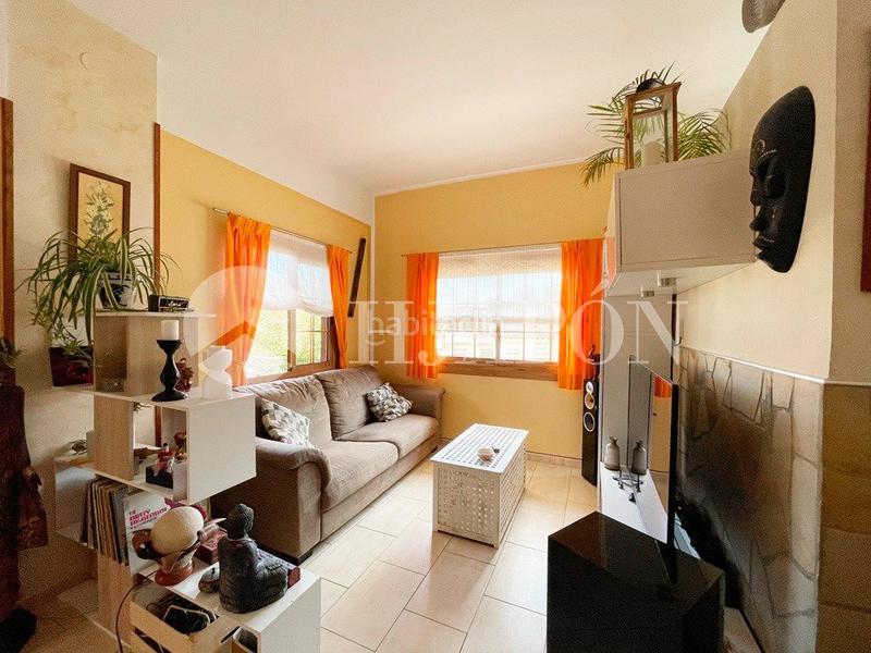 Foto a8d4391a-7581-4e6f-b22b-0d9825001271. Casa con riscaldamento parcheggio piscina in Alella