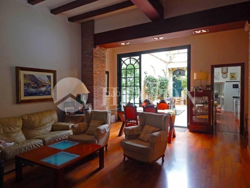 Foto f2853421-2e1c-4540-bc72-f4a6ae303a3b. House with heating in Ocata Masnou (El)