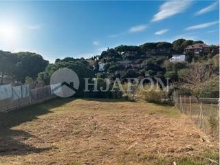 Residential Plot in Urbanitzacions. Terreno en venta con bonitas vistas al mar.