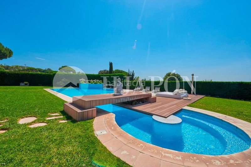 Foto 52382f83-f1db-4d35-9e8f-17ea21db2b0a. Casa amb calefacció aparcament piscina a Bell-Aire Sant Andreu de Llavaneres