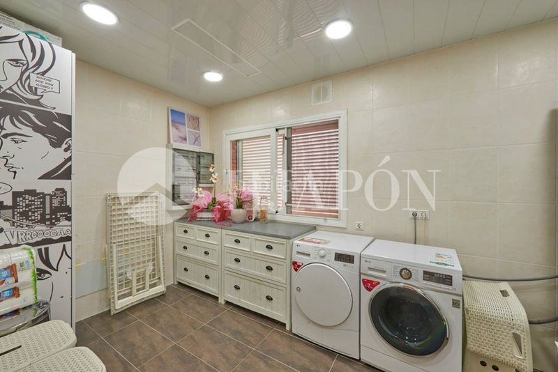 Foto 7df74021-f4b5-42ab-ab92-762562352676. Casa amb calefacció aparcament piscina a Bell-Aire Sant Andreu de Llavaneres