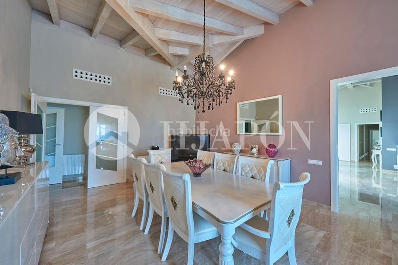 Foto bc994e66-0703-4b50-bd8e-7634cf03b49a. Casa amb calefacció aparcament piscina a Bell-Aire Sant Andreu de Llavaneres