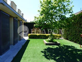 Casa en Vallromanes. Entono increíble junto al campo de golf de vallromanes