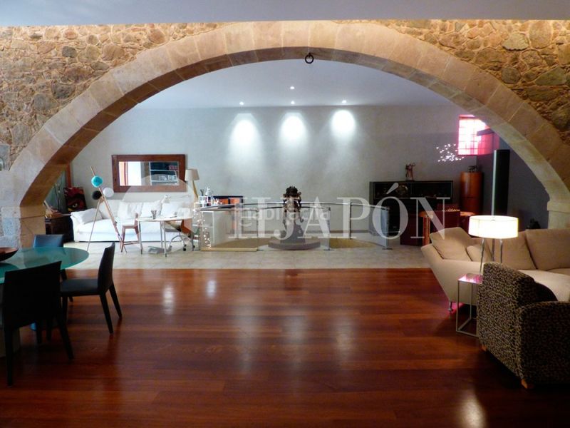 Foto 2cd12b89-c0c8-4294-890c-5ee27b1ca64e. Casa amb calefacció aparcament a Teià