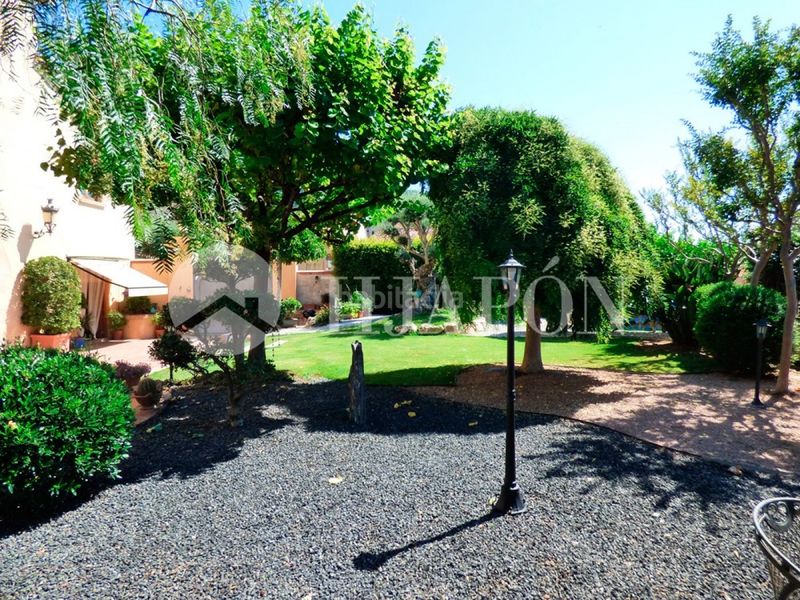 Foto bc399565-e23b-4f01-8aed-a439b6acaf64. Casa amb calefacció aparcament a Teià