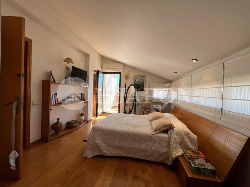 Foto 07ad0442-993d-4ed9-abe5-8382c415ea70. Haus mit heizung parking pool in Teià