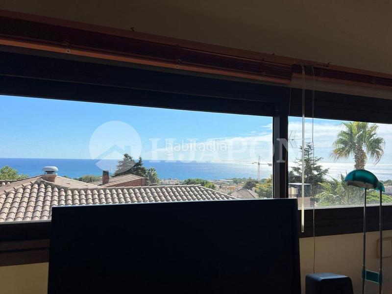 Foto 20f32377-c544-4650-9fb0-b8ec61730432. Haus mit heizung parking pool in Teià