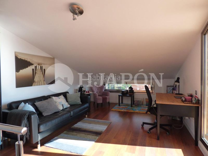 Foto 6d72ff85-b3c7-4920-89c5-a59203d49abd. Towny house with heating parking pool in Vilassar de Dalt