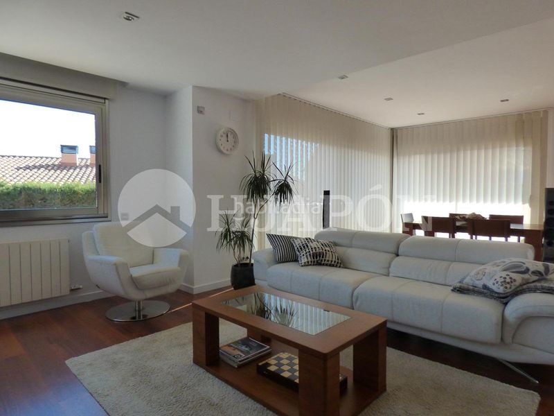 Foto f7516150-70c3-448f-a44a-21898000e78d. Towny house with heating parking pool in Vilassar de Dalt
