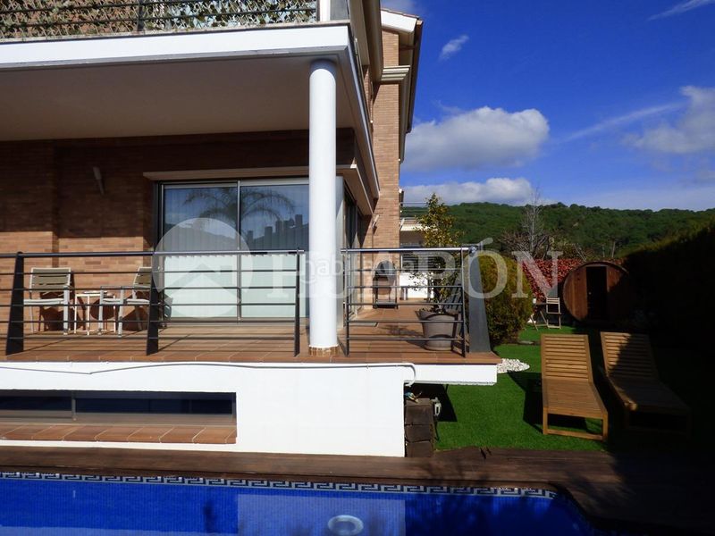 Foto fad137d9-e605-4bd5-a401-402961d85832. Towny house with heating parking pool in Vilassar de Dalt