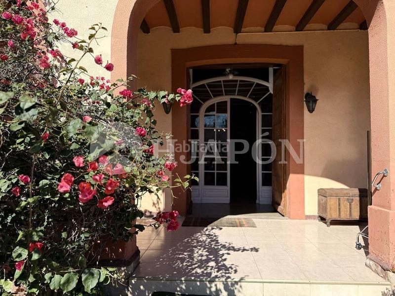 Foto 9a4346e9-fc1a-4af2-a3f3-6c8f8e68c602. Haus mit heizung parking in Teià