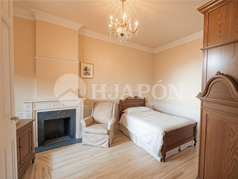 Foto a793a46a-53bb-48ab-bae4-00750f2b4a01. Haus mit heizung parking in Teià