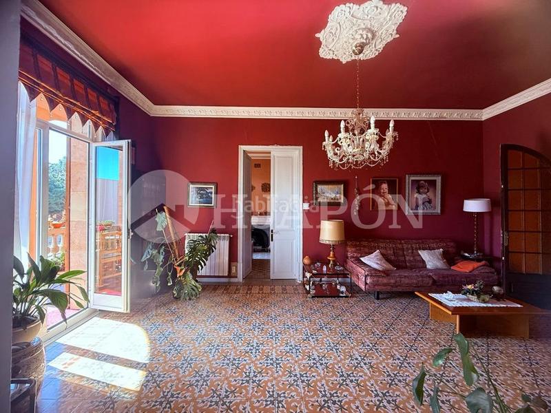 Foto b466a6d0-5d91-48c0-a7e8-9a15a1ae3b6f. Haus mit heizung parking in Teià