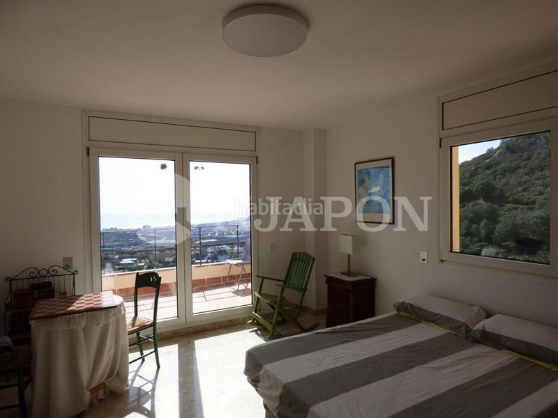 Foto 0a047d9e-5cdb-4817-9d90-78920d962bce. Casa vistas panorámicas al mar y barcelona en Mas Ram Badalona