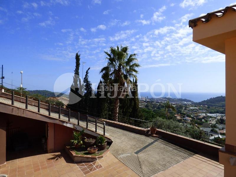 Foto 15875178-1e77-4216-bb69-d38811873e23. Casa vistas panorámicas al mar y barcelona en Mas Ram Badalona