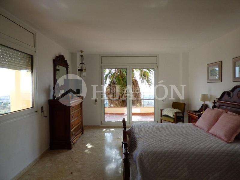 Foto 90fd8a8a-218c-4edd-8e9f-9f3fa18ed6c3. Casa vistas panorámicas al mar y barcelona en Mas Ram Badalona