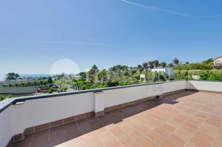 Casa en Alella. Diseño, privacidad y vistas en el corazón del maresme