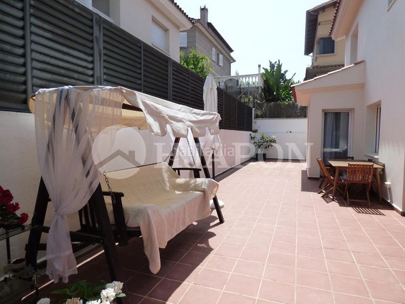 Foto 51a1dc30-560d-4d8c-ba9b-22a584e75b79. Casa amb aparcament piscina a Alella