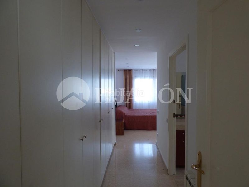 Foto ae04135f-c53d-407a-b6fc-a5dfd5e0f3ce. Casa amb aparcament piscina a Alella