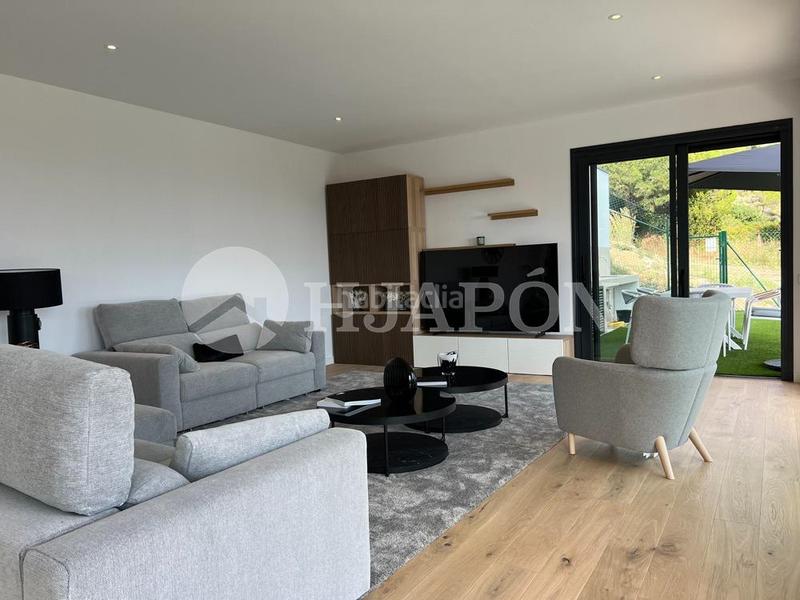 Foto 0b2cb920-23d7-4c87-87c8-c6290b6ee2d6. Casa amb calefacció aparcament piscina a Teià