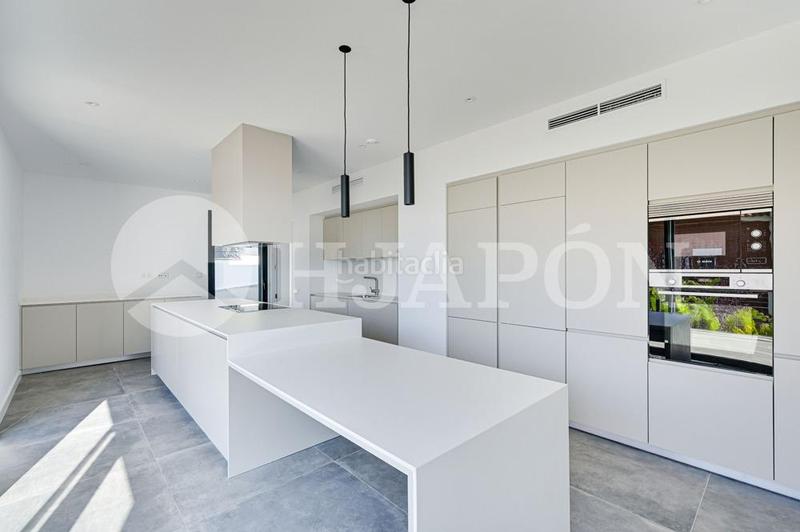 Foto 4d34e826-242c-45fa-a970-6e08a1ddbf64. Casa amb calefacció aparcament piscina a Teià