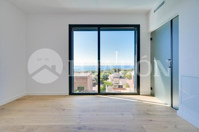 Foto f39a0997-f329-4726-904e-7254441f5eba. Casa amb calefacció aparcament piscina a Teià