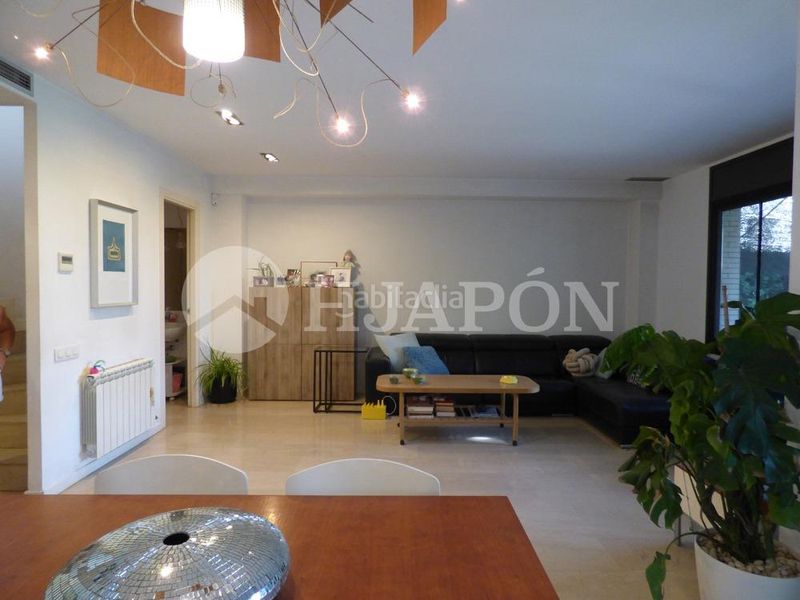 Foto af0a0ffc-79c3-4d90-9c11-01e5fc913d6a. Reihenhaus mit heizung parking pool in Sector Est Premià de Mar