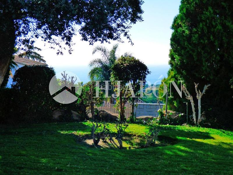 Foto 020087b3-2d9e-40a0-a528-57ca6a1e0a6e. Casa amb calefacció aparcament piscina a Alella