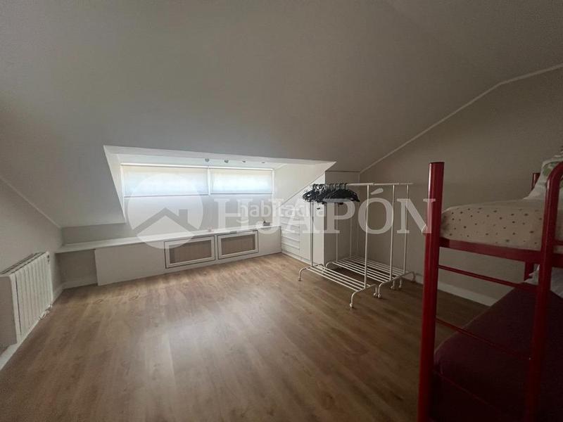 Foto b2ed348d-b1e3-45ea-80ab-4129af227841. Casa amb calefacció aparcament piscina a Alella